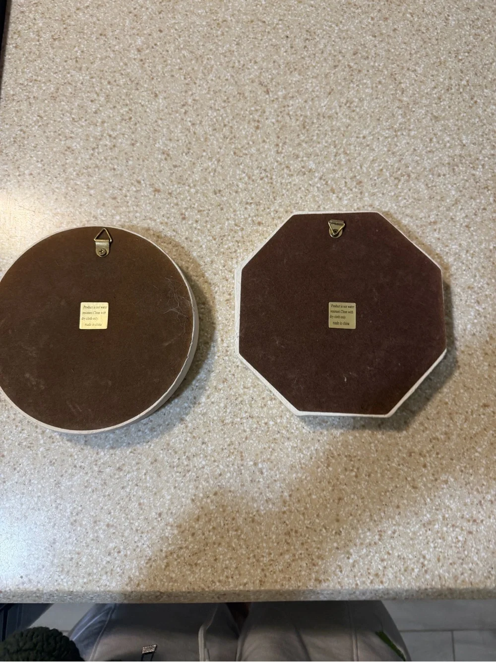 Southern Living Cream Decorative Resin Medallion Set